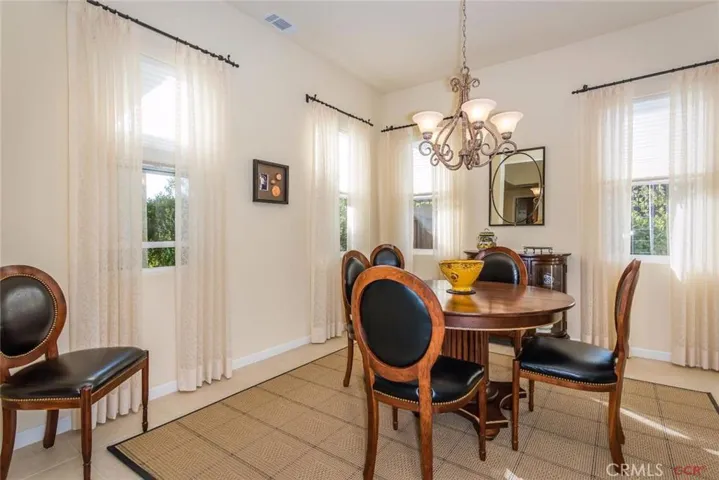 4220 La Posada, San Luis Obispo, California 93401