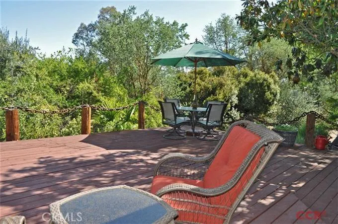 7745 Creston Road, Paso Robles, California 93446