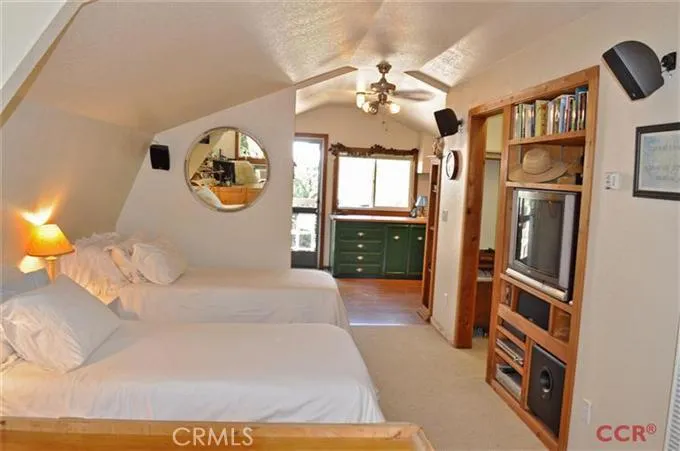 7745 Creston Road, Paso Robles, California 93446