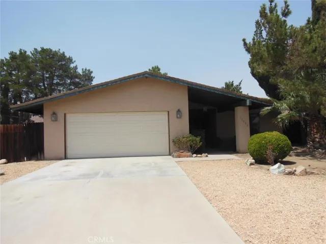 13020 Rolling Ridge Drive, Victorville, California 92392