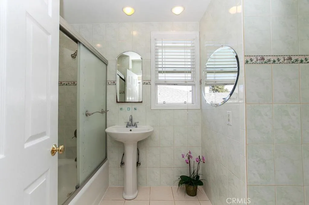 , Daly City, California 94015 home-pic-6