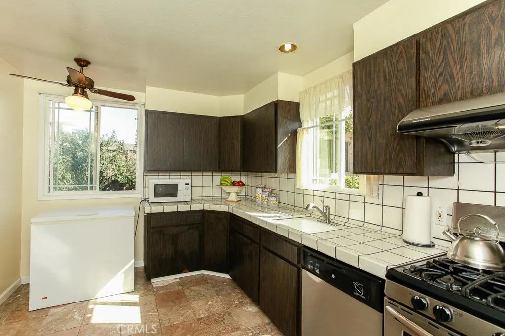 , Daly City, California 94015 home-pic-4