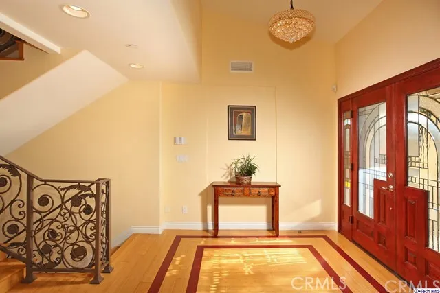 928 Highline Road, Glendale, California 91205