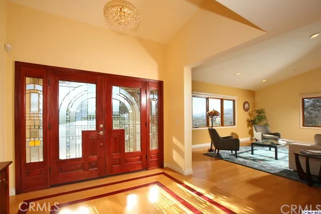 928 Highline Road, Glendale, California 91205