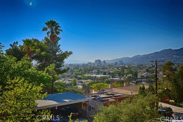928 Highline Road, Glendale, California 91205