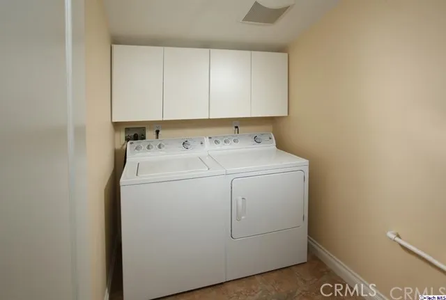 928 Highline Road, Glendale, California 91205