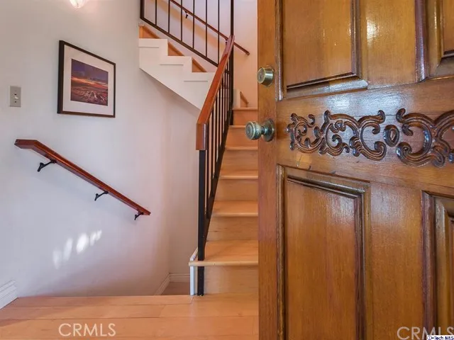 2244 Del Mar Road 6, Montrose, California 91020