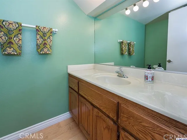 2244 Del Mar Road 6, Montrose, California 91020