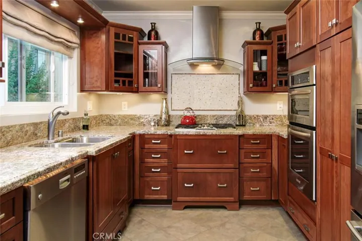605 Fairview Avenue, Arcadia, California 91007