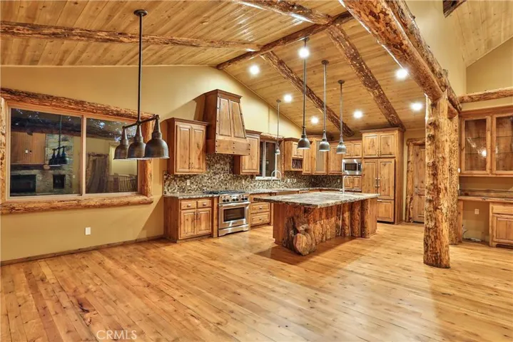 Kitchen/Dining