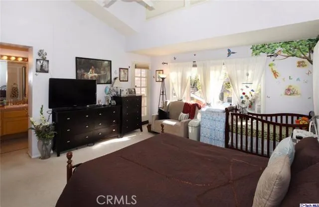 1073 Rocton Dr. Drive, Pasadena, California 91107