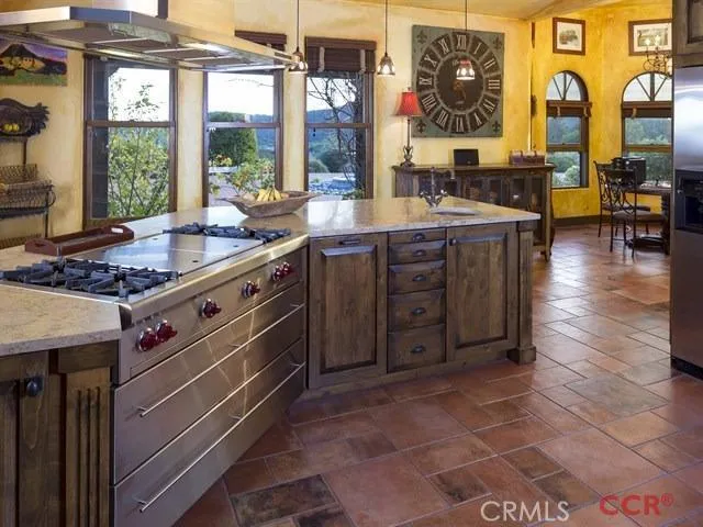 750 Bassi Drive, San Luis Obispo, California 93405