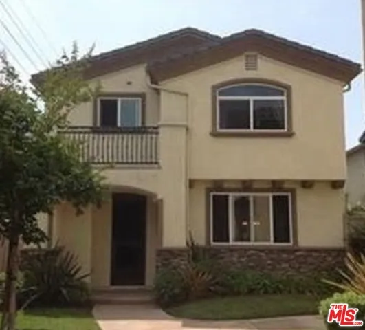 8332 Telegraph Road, Downey, California 90240