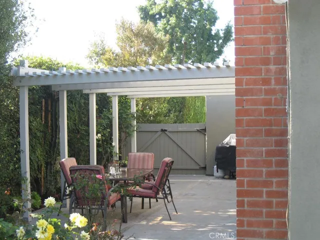 10449 Thrush Avenue, Fountain Valley, California 92708