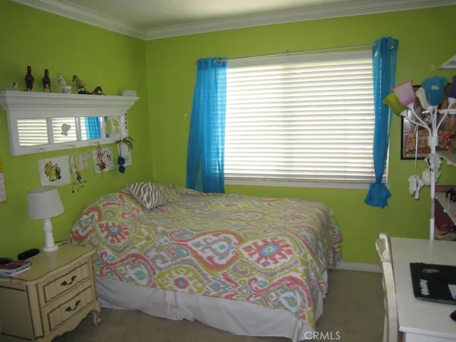10449 Thrush Avenue, Fountain Valley, California 92708