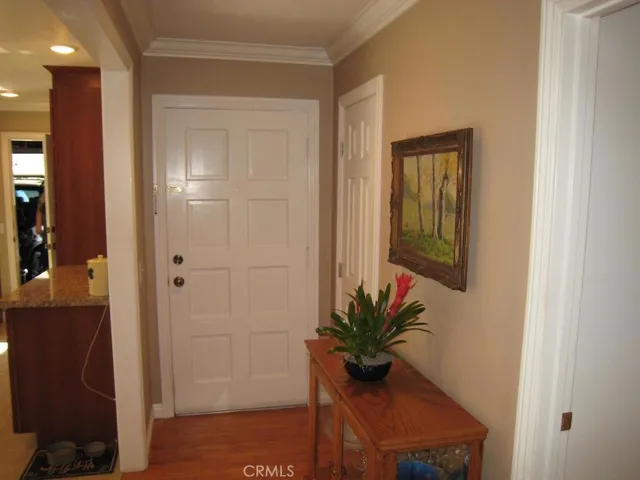 10449 Thrush Avenue, Fountain Valley, California 92708