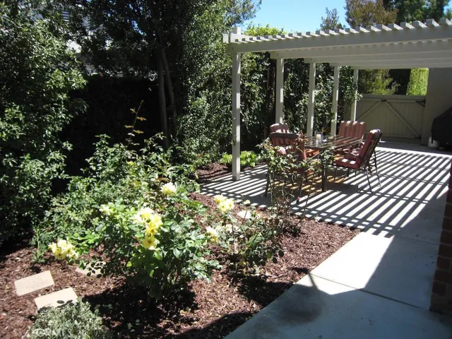 10449 Thrush Avenue, Fountain Valley, California 92708
