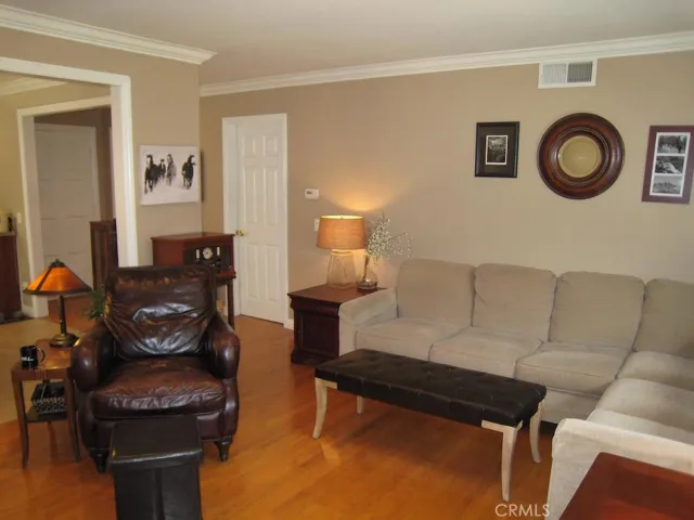 10449 Thrush Avenue, Fountain Valley, California 92708