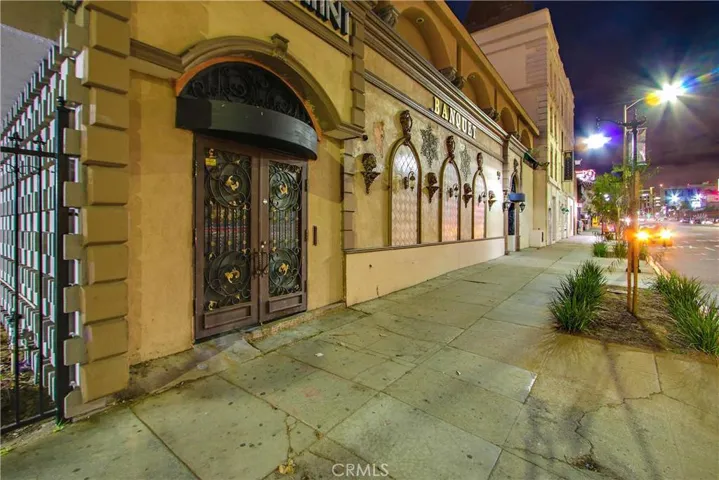 1161 N Vermont Avenue, Los Angeles, California 90029