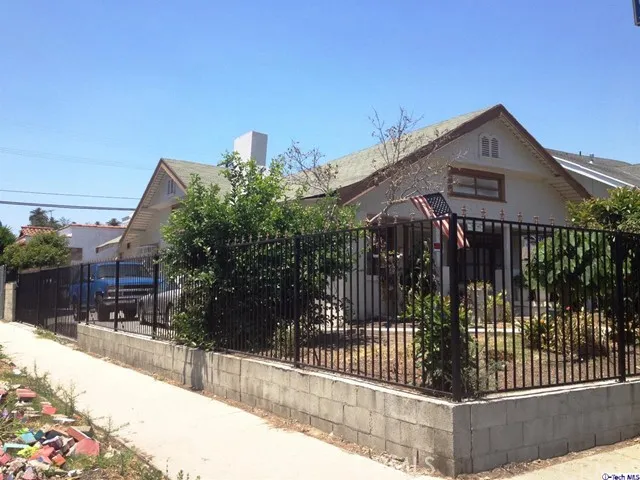 203 N Vendome Street, Los Angeles, California 90026