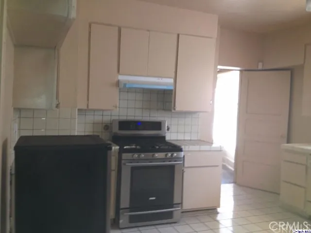 203 N Vendome Street, Los Angeles, California 90026