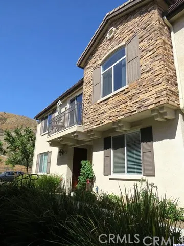 27912 Avalon Drive, Canyon Country, California 91351