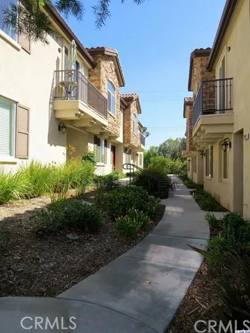 27912 Avalon Drive, Canyon Country, California 91351
