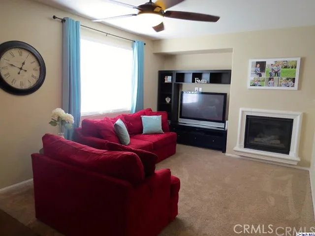 27912 Avalon Drive, Canyon Country, California 91351