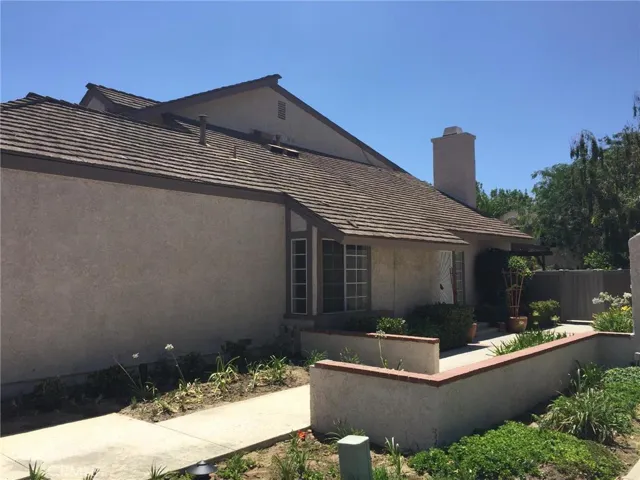 1963 B Suntree Lane B, Simi Valley, California 93063