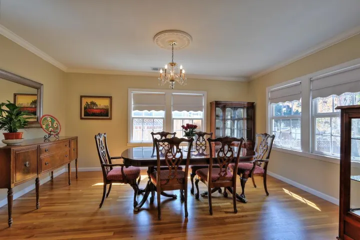 186 Mountain View Avenue, San Jose, California 95127