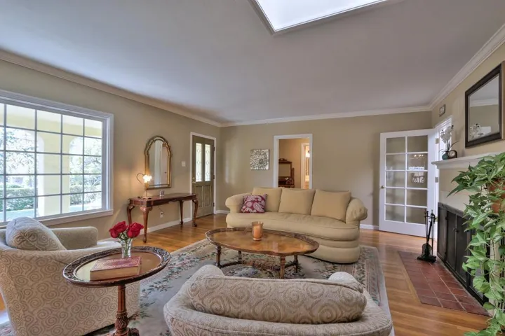 186 Mountain View Avenue, San Jose, California 95127