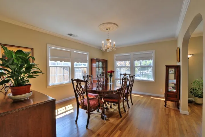 186 Mountain View Avenue, San Jose, California 95127