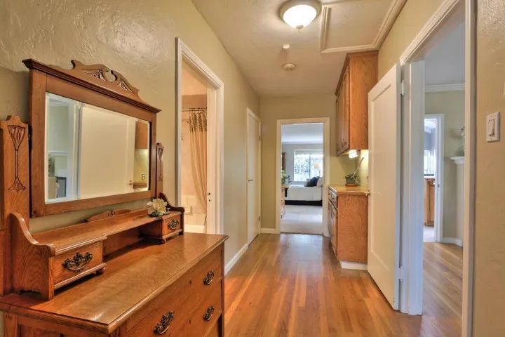 186 Mountain View Avenue, San Jose, California 95127