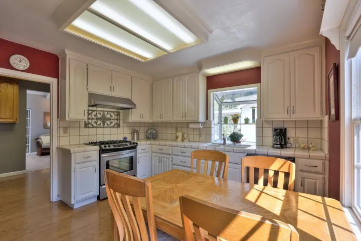 186 Mountain View Avenue, San Jose, California 95127