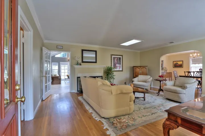 186 Mountain View Avenue, San Jose, California 95127