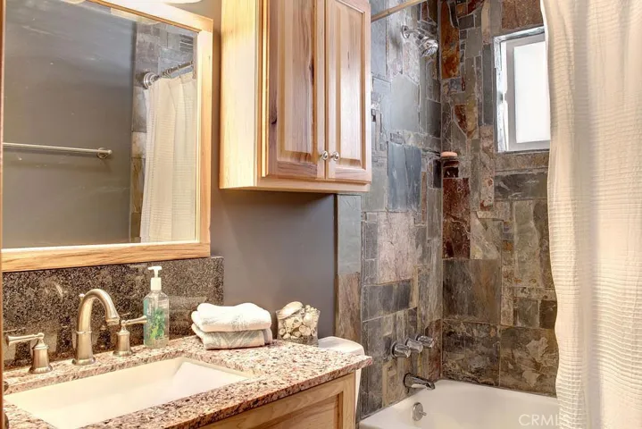101 Dawn Drive, Big Bear, California 92314