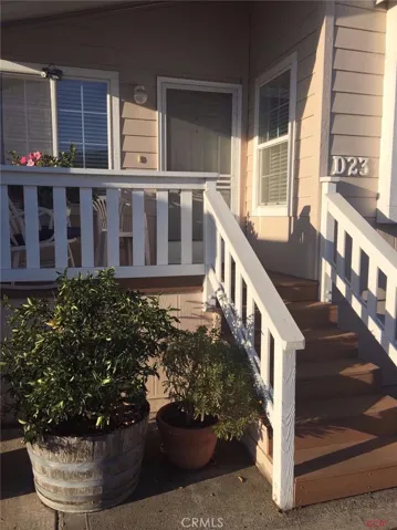 3860 S Higuera D23, San Luis Obispo, California 93401