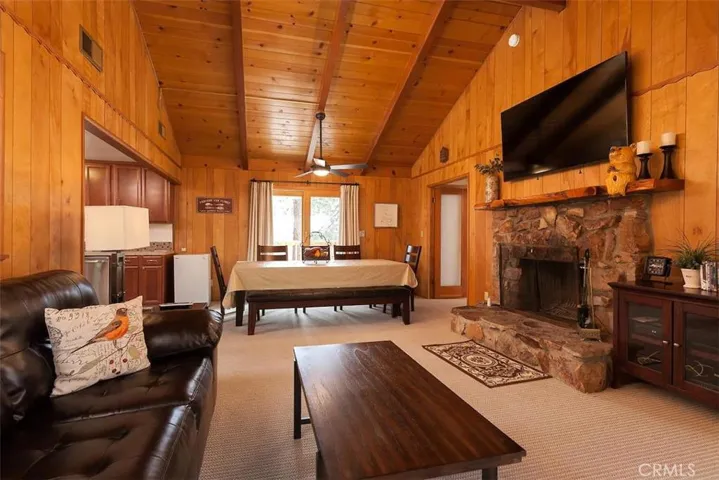 444 Temple Lane, Big Bear, California 92315