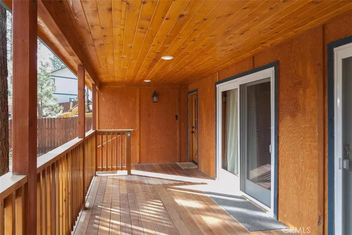 444 Temple Lane, Big Bear, California 92315