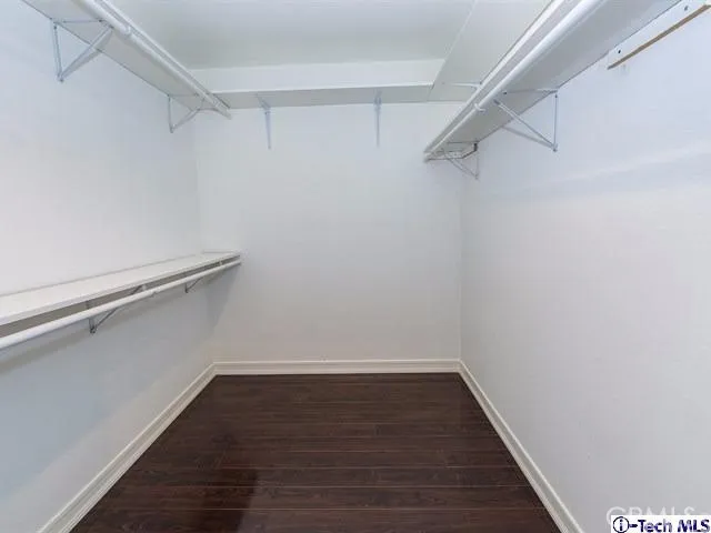 7732 Via Sorrento 30, Burbank, California 91504