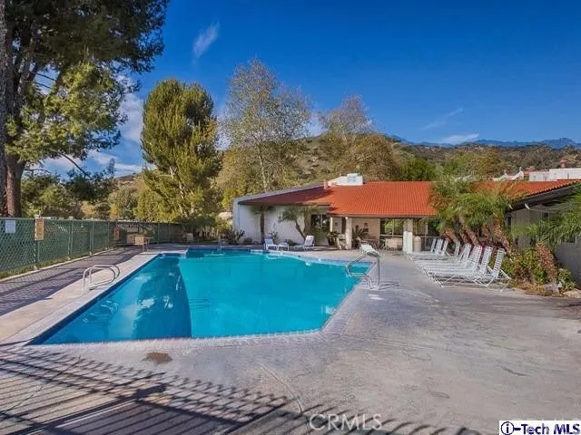7732 Via Sorrento 30, Burbank, California 91504