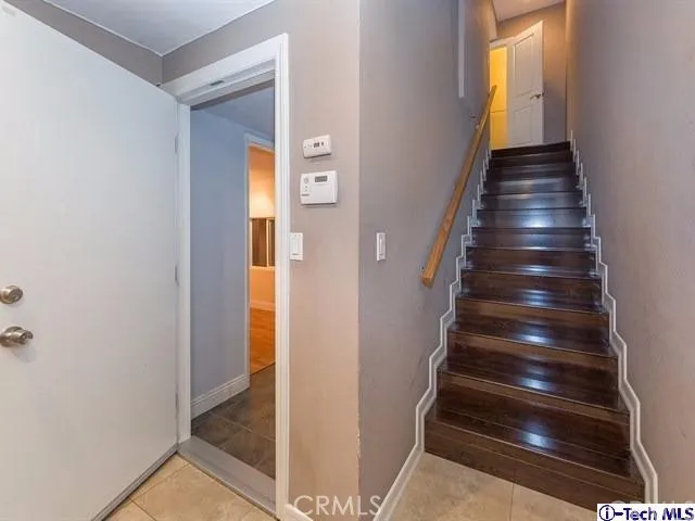 7732 Via Sorrento 30, Burbank, California 91504