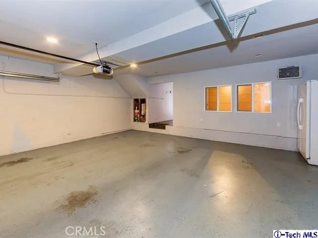 7732 Via Sorrento 30, Burbank, California 91504