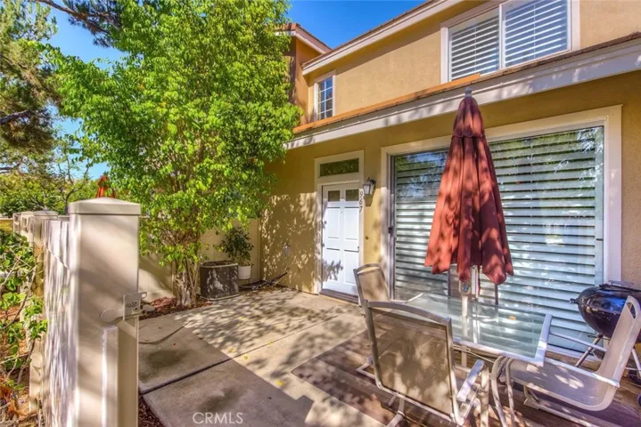 967 S Appaloosa Way, Anaheim Hills, California 92808