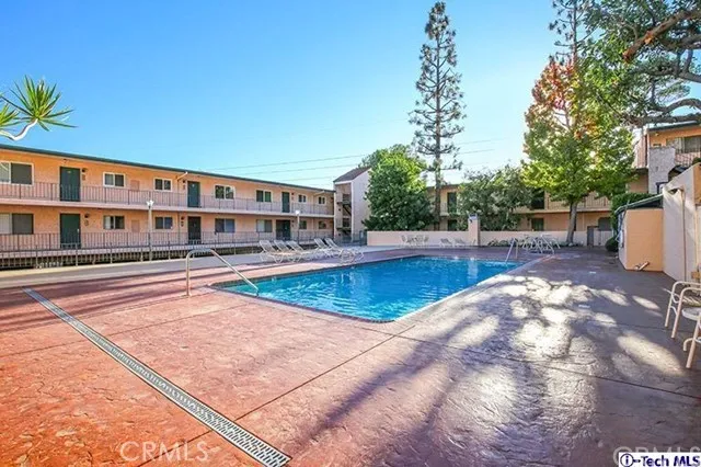 2940 N Verdugo Road 219, Glendale, California 91208