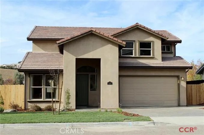 Beautiful curb appeal!