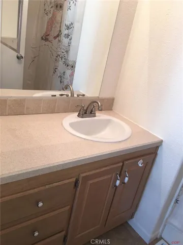 3860 S Higuera B11, San Luis Obispo, California 93401