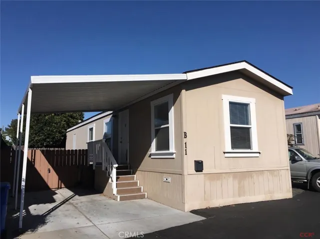 3860 S Higuera B11, San Luis Obispo, California 93401
