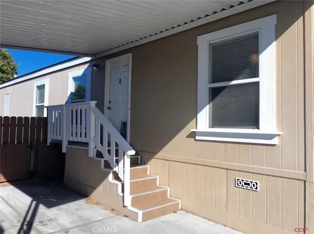3860 S Higuera B11, San Luis Obispo, California 93401