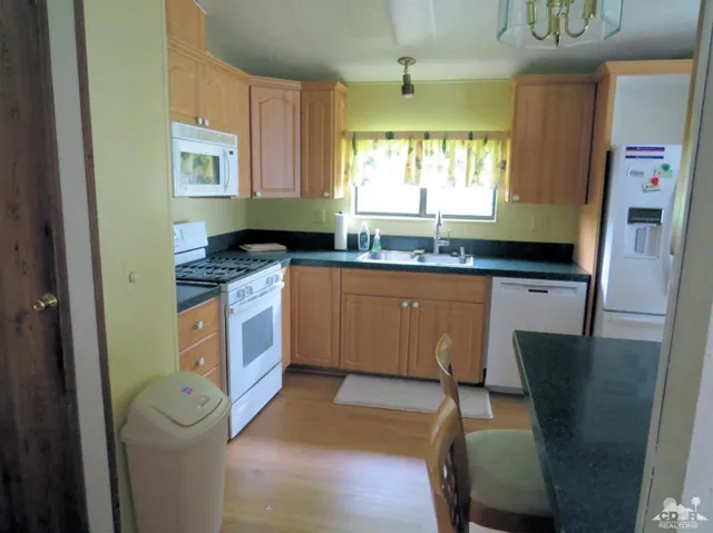 34665 Branding Iron Lane, Thousand Palms, California 92276